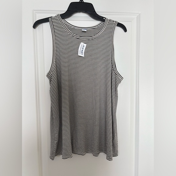NWT old navy black & white striped layering tank top medium soft basic crewneck - Picture 1 of 6